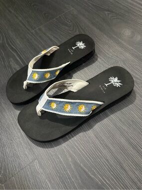 Aloha Black Flip Flop Sandals with Sun Embroidered Straps